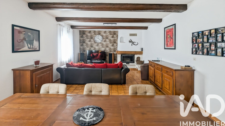 Ma-Cabane - Vente Maison Saint-Geniès-de-Comolas, 241 m²