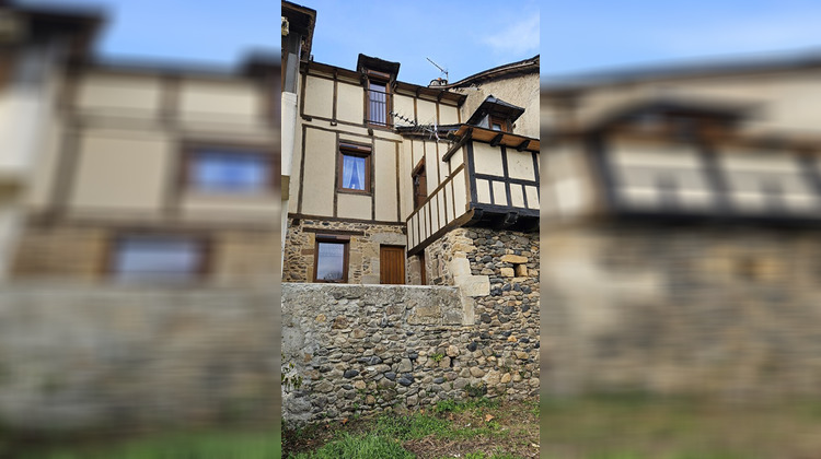 Ma-Cabane - Vente Maison SAINT-GENIEZ-D'OLT, 51 m²