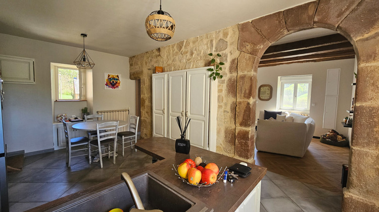 Ma-Cabane - Vente Maison SAINT-GENIEZ-D'OLT, 140 m²