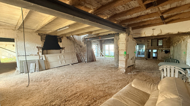 Ma-Cabane - Vente Maison SAINT-GENIS-D'HIERSAC, 150 m²