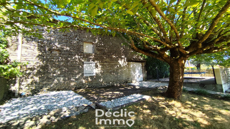 Ma-Cabane - Vente Maison SAINT GENIS D'HIERSAC, 125 m²