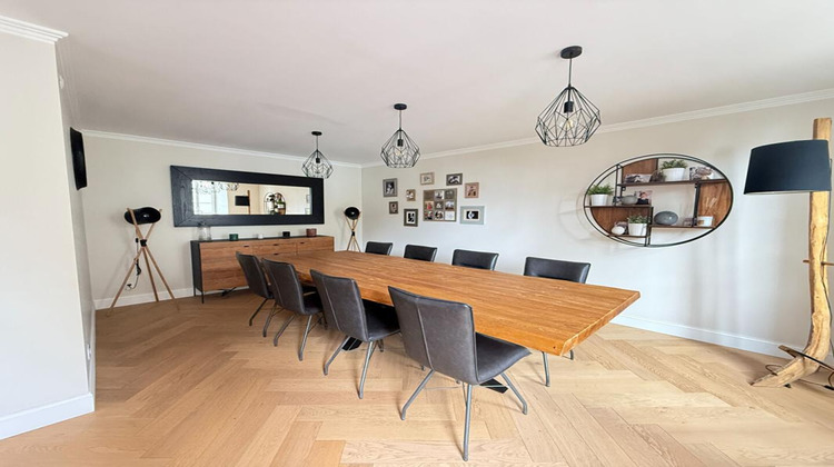 Ma-Cabane - Vente Maison SAINT GENIS D HIERSAC, 270 m²