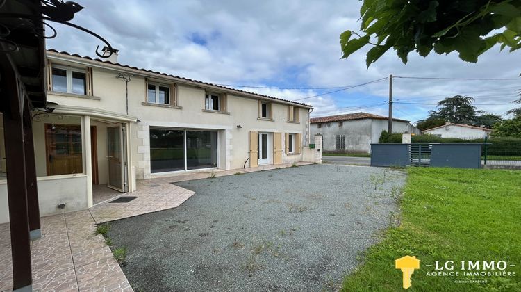 Ma-Cabane - Vente Maison Saint-Genis-de-Saintonge, 190 m²