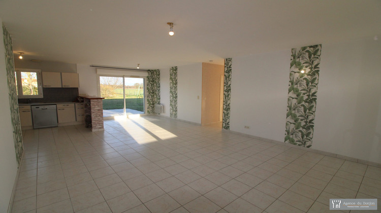 Ma-Cabane - Vente Maison Saint-Genis-de-Saintonge, 86 m²