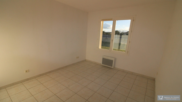 Ma-Cabane - Vente Maison Saint-Genis-de-Saintonge, 86 m²