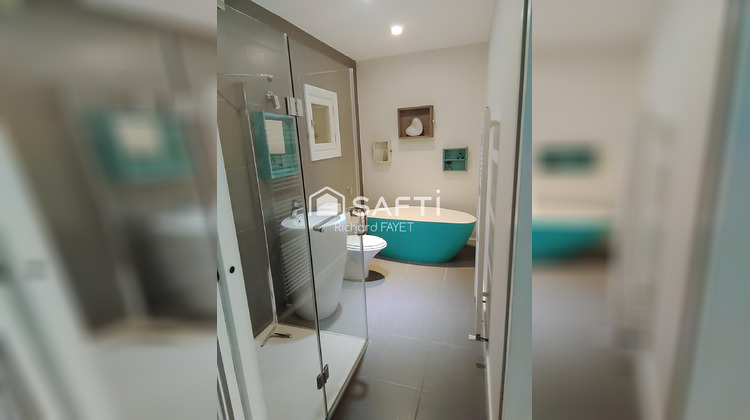 Ma-Cabane - Vente Maison Saint-Genis-de-Saintonge, 211 m²