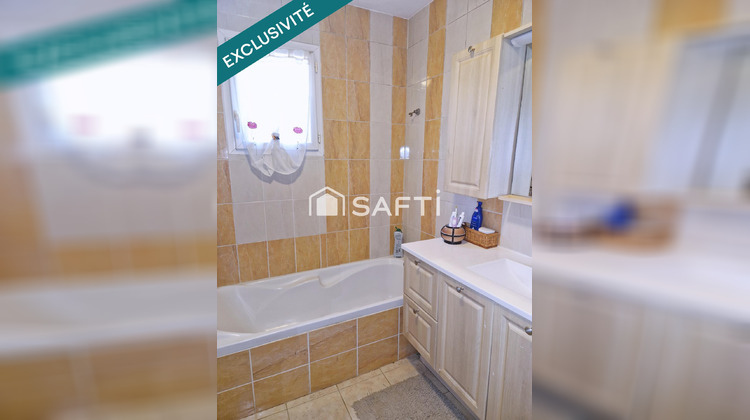 Ma-Cabane - Vente Maison Saint-Genis-de-Saintonge, 115 m²