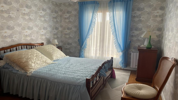 Ma-Cabane - Vente Maison SAINT GENIS DES FONTAINES, 90 m²