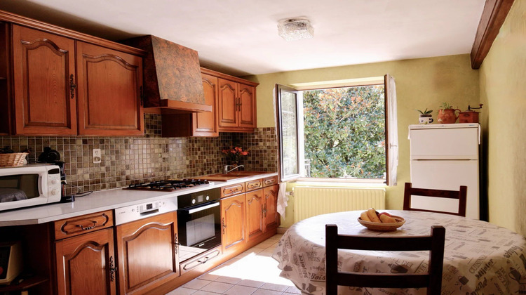 Ma-Cabane - Vente Maison Saint-Genis-Laval, 92 m²