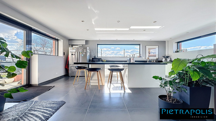 Ma-Cabane - Vente Maison Saint-Genis-Laval, 322 m²