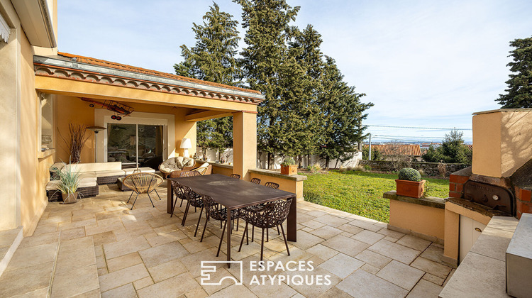 Ma-Cabane - Vente Maison SAINT-GENIS-LAVAL, 327 m²