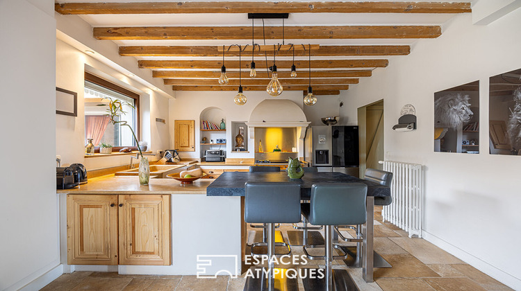 Ma-Cabane - Vente Maison SAINT-GENIS-LAVAL, 327 m²