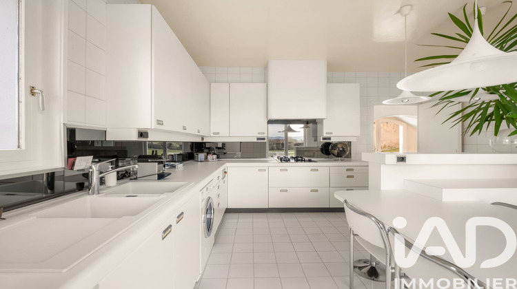 Ma-Cabane - Vente Maison Saint-Genis-Laval, 270 m²