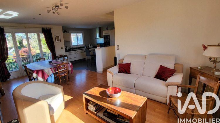 Ma-Cabane - Vente Maison Saint-Genis-Laval, 197 m²