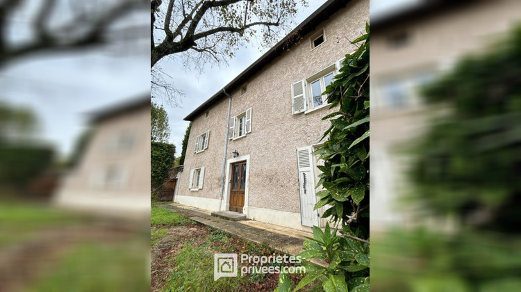 Ma-Cabane - Vente Maison SAINT GENIS LES OLLIERES, 271 m²