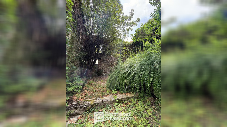 Ma-Cabane - Vente Maison SAINT GENIS LES OLLIERES, 271 m²