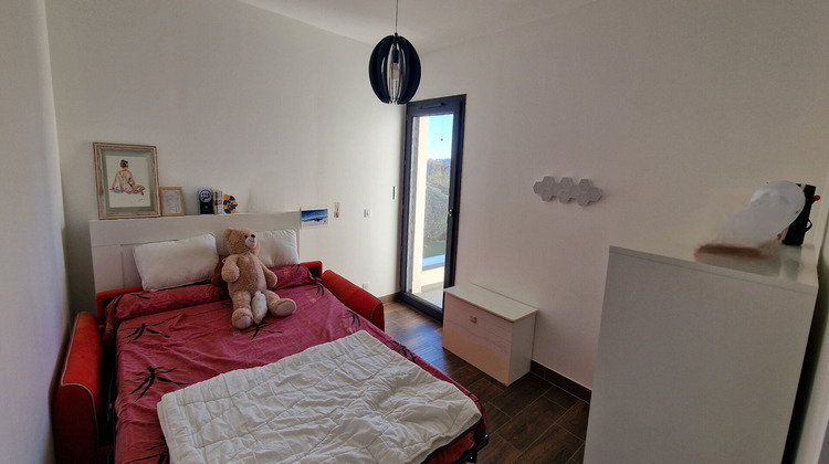 Ma-Cabane - Vente Maison SAINT-GENIS-LES-OLLIERES, 160 m²