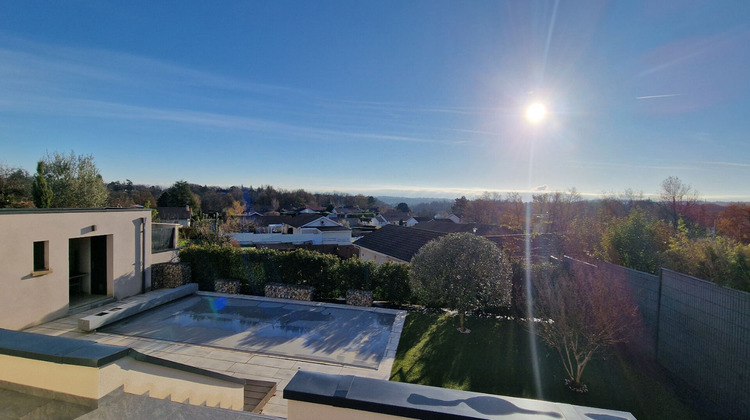 Ma-Cabane - Vente Maison SAINT-GENIS-LES-OLLIERES, 160 m²