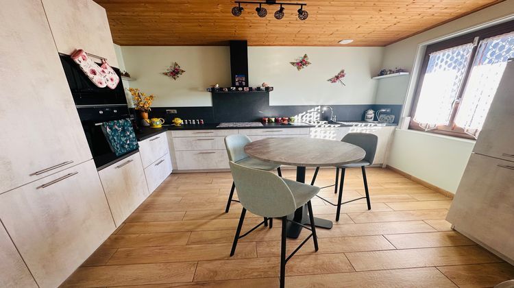 Ma-Cabane - Vente Maison Saint-Genis-Pouilly, 136 m²