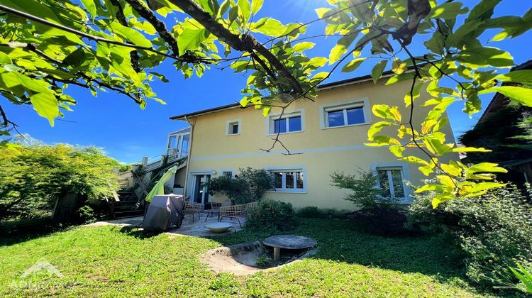 Ma-Cabane - Vente Maison Saint-Genis-Pouilly, 170 m²