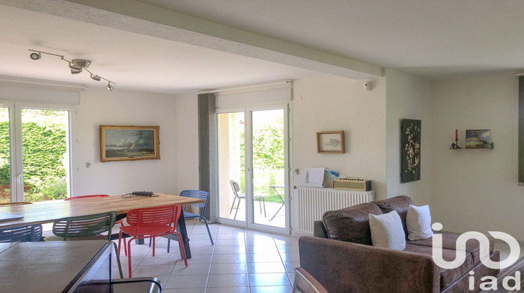 Ma-Cabane - Vente Maison Saint-Genis-Pouilly, 175 m²