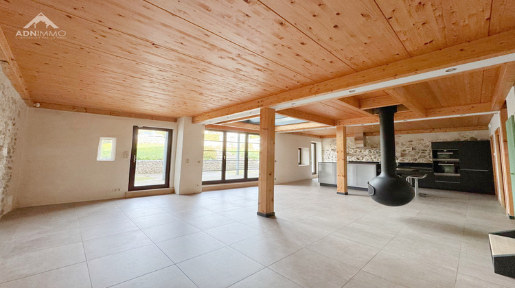 Ma-Cabane - Vente Maison Saint-Genis-Pouilly, 225 m²