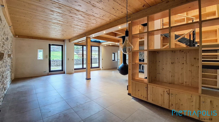 Ma-Cabane - Vente Maison Saint-Genis-Pouilly, 255 m²