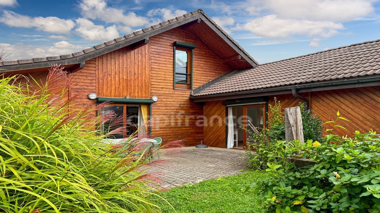 Ma-Cabane - Vente Maison SAINT GENIS POUILLY, 194 m²