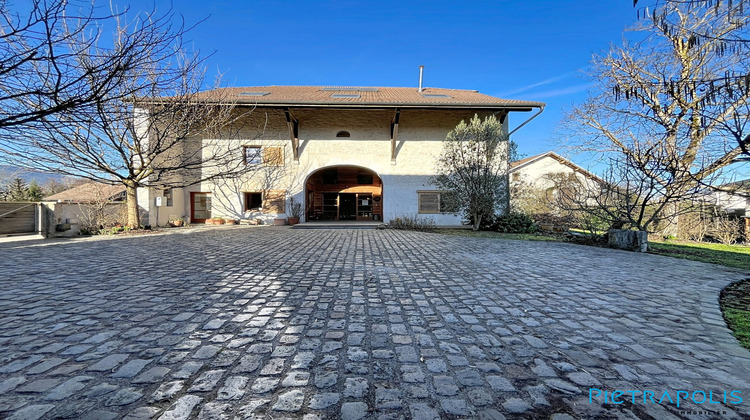 Ma-Cabane - Vente Maison Saint-Genis-Pouilly, 289 m²