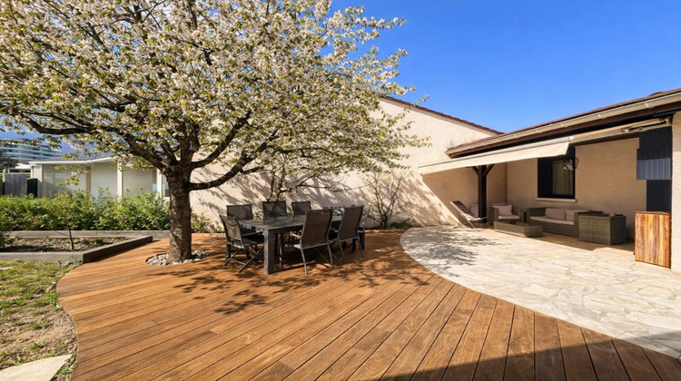 Ma-Cabane - Vente Maison SAINT GENIS POUILLY, 111 m²