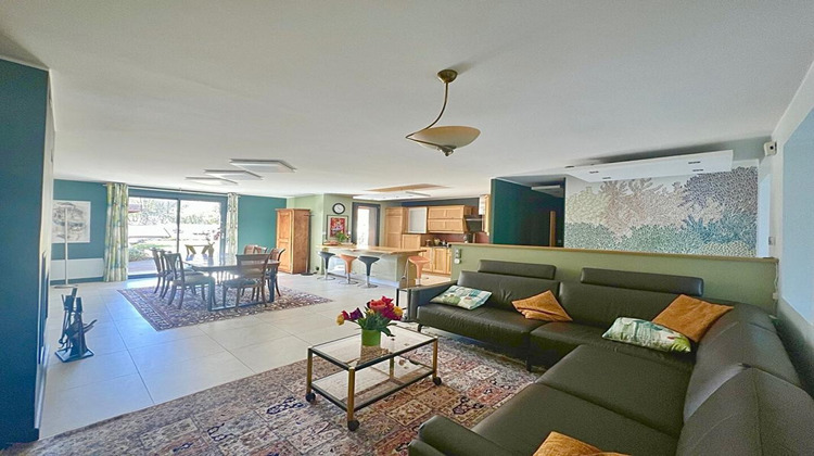 Ma-Cabane - Vente Maison SAINT GENIS POUILLY, 111 m²