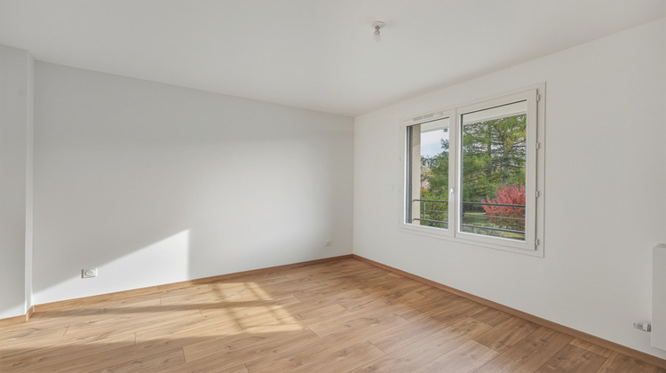 Ma-Cabane - Vente Maison SAINT GENIS POUILLY, 144 m²