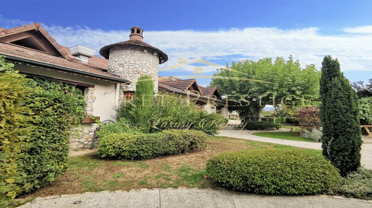 Ma-Cabane - Vente Maison Saint-Genix-sur-Guiers, 380 m²