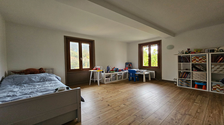 Ma-Cabane - Vente Maison SAINT-GENIX-SUR-GUIERS, 90 m²