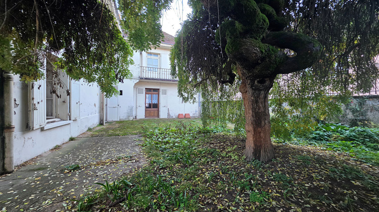 Ma-Cabane - Vente Maison SAINT-GENIX-SUR-GUIERS, 190 m²