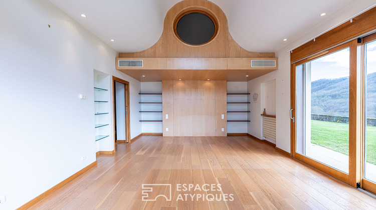 Ma-Cabane - Vente Maison SAINT-GENIX-SUR-GUIERS, 839 m²