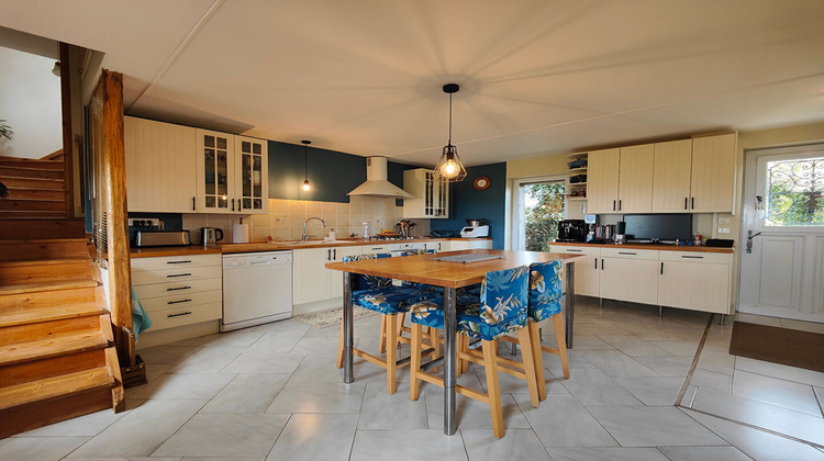 Ma-Cabane - Vente Maison SAINT-GENIX-SUR-GUIERS, 127 m²