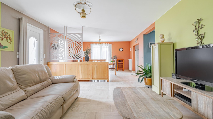 Ma-Cabane - Vente Maison Saint-Genouph, 141 m²