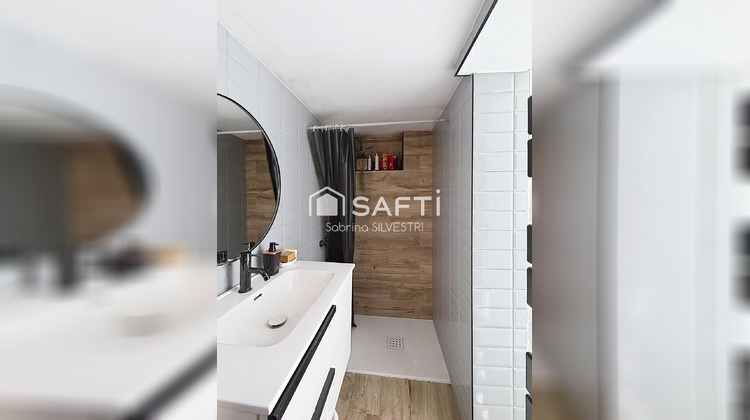 Ma-Cabane - Vente Maison Saint-Geoire-en-Valdaine, 66 m²