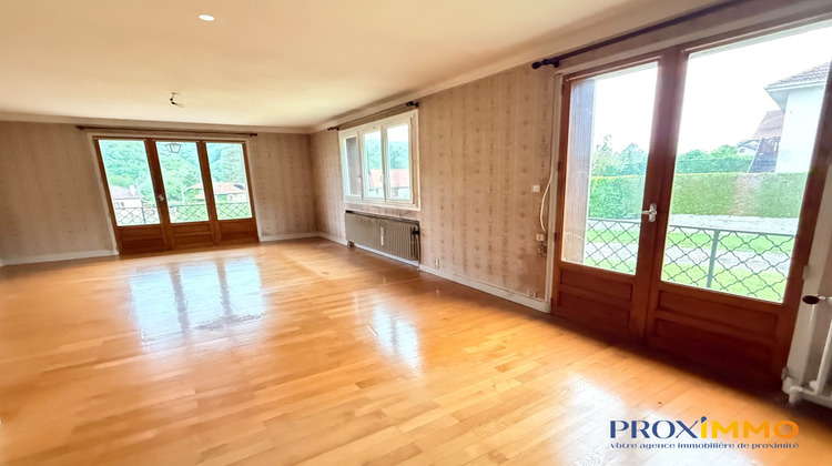 Ma-Cabane - Vente Maison Saint-Geoire-en-Valdaine, 98 m²
