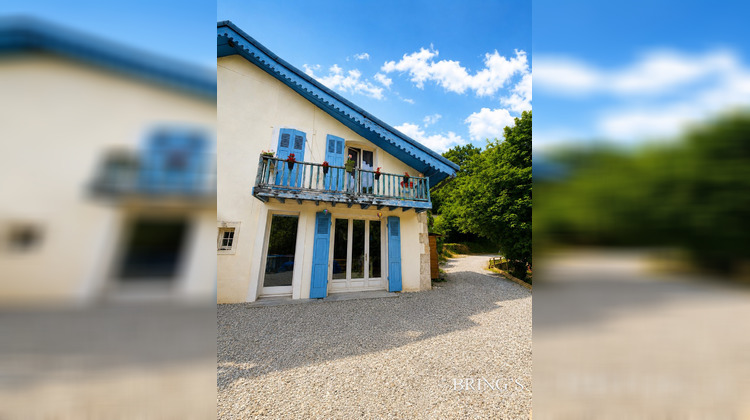 Ma-Cabane - Vente Maison Saint-Geoire-en-Valdaine, 141 m²
