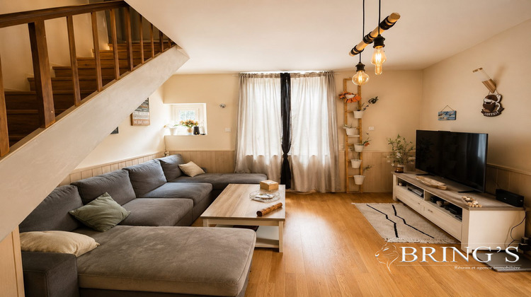 Ma-Cabane - Vente Maison Saint-Geoire-en-Valdaine, 141 m²
