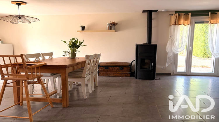 Ma-Cabane - Vente Maison Saint-Geoire-en-Valdaine, 103 m²