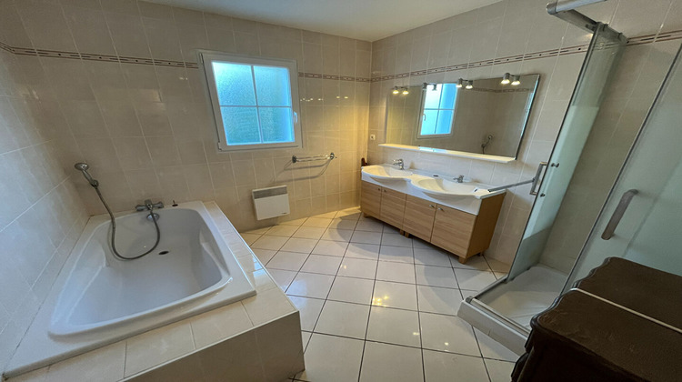 Ma-Cabane - Vente Maison SAINT-GEORGES-D'OLERON, 155 m²