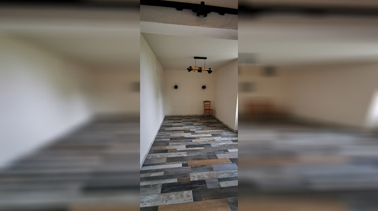 Ma-Cabane - Vente Maison Saint-Georges-de-Chesné, 90 m²