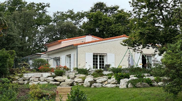 Ma-Cabane - Vente Maison SAINT-GEORGES-DE-DIDONNE, 192 m²