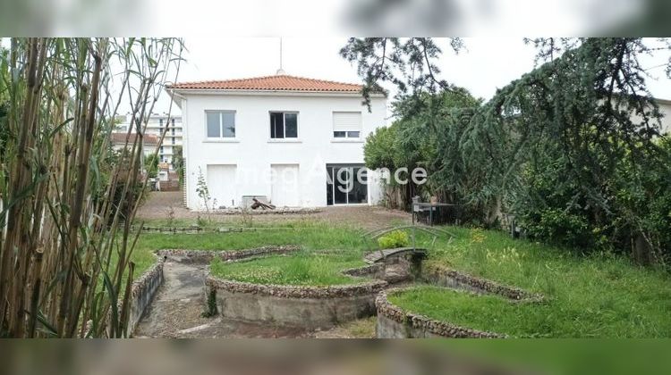 Ma-Cabane - Vente Maison SAINT GEORGES DE DIDONNE, 224 m²