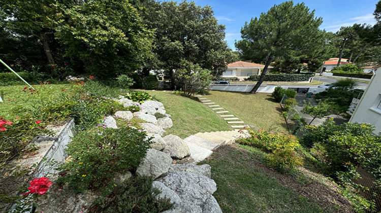Ma-Cabane - Vente Maison SAINT-GEORGES-DE-DIDONNE, 192 m²