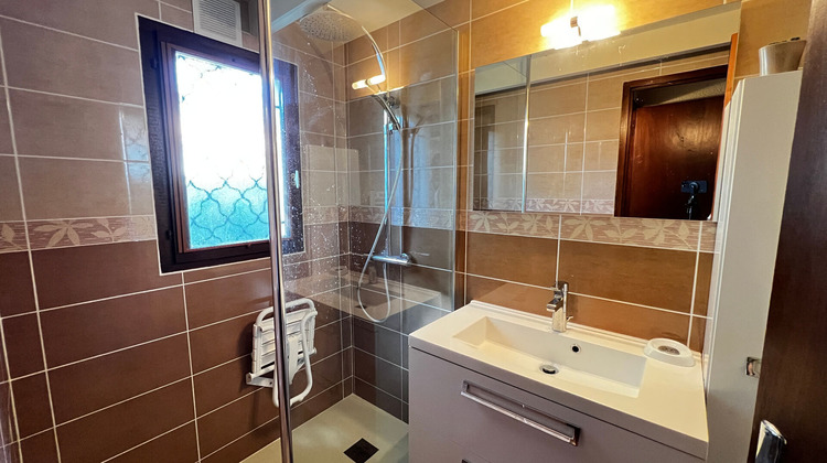 Ma-Cabane - Vente Maison SAINT-GEORGES-DE-DIDONNE, 60 m²