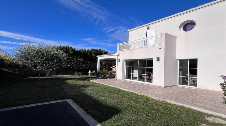 Ma-Cabane - Vente Maison SAINT GEORGES DE DIDONNE, 106 m²